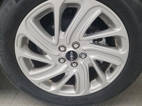 Used 2022 Lincoln Corsair FWD image 31