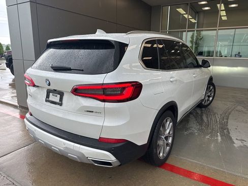 Used 2019 BMW X5 xDrive40i w/ Premium Package 2 image 3