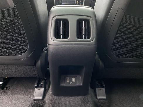 Used 2024 Hyundai Tucson Limited image 34