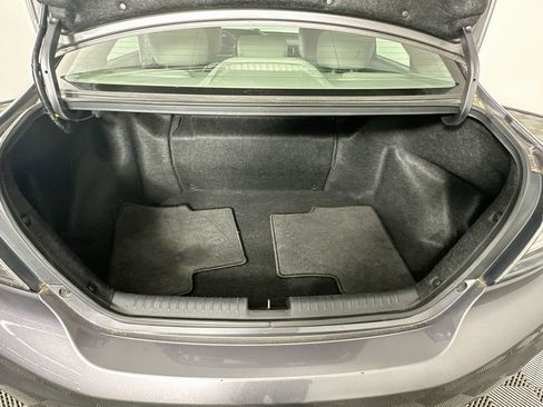 Used 2015 Honda Civic Hybrid Sedan image 25