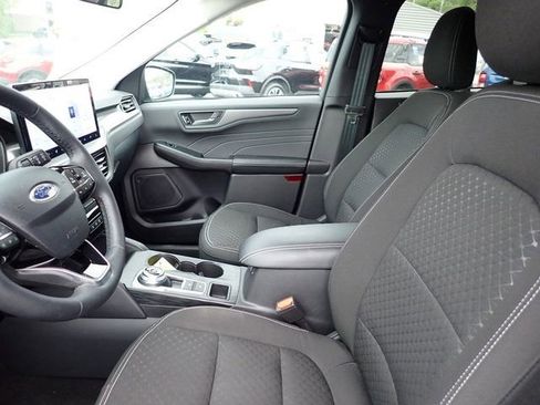 Certified 2024 Ford Escape Active w/ Tech Pack #1 AWD/4WD image 16