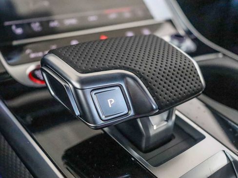 New 2026 Audi SQ8 Prestige AWD/4WD image 24