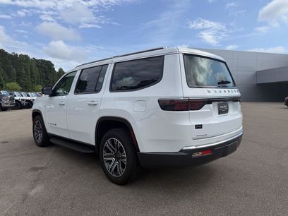 Certified 2025 Jeep Wagoneer Series II w/ 8-Passenger Seating Package