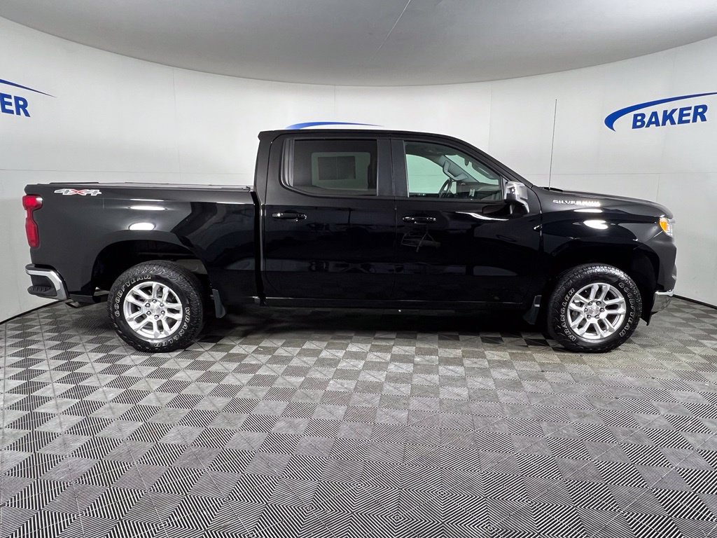 Certified 2024 Chevrolet Silverado 1500 LT AWD/4WD image 7