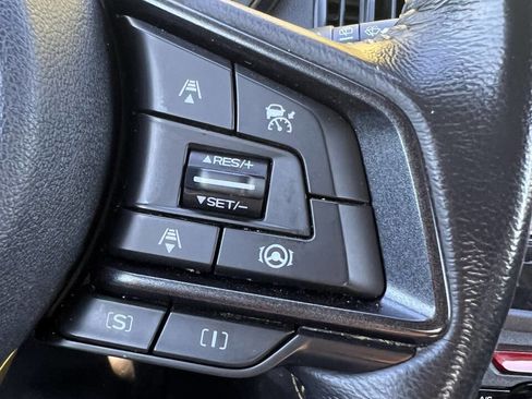 Used 2022 Subaru Crosstrek 2.5i Sport w/ Moonroof Package image 22