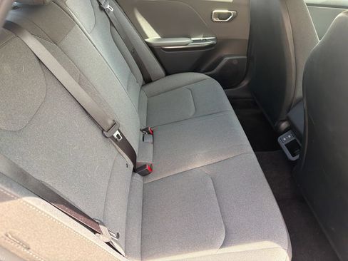 Used 2025 Kia K4 FWD image 15