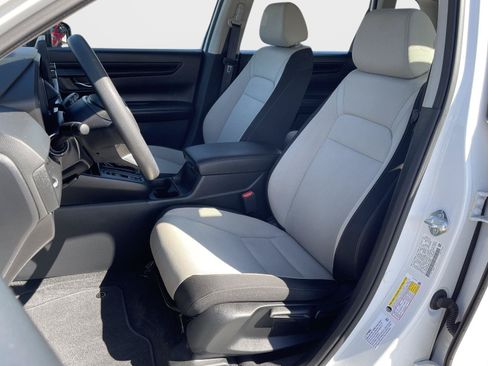 Used 2024 Honda CR-V LX image 13