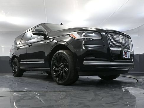 Used 2024 Lincoln Navigator Reserve AWD/4WD image 60
