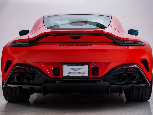 Used 2025 Aston Martin V8 Vantage Coupe image 7