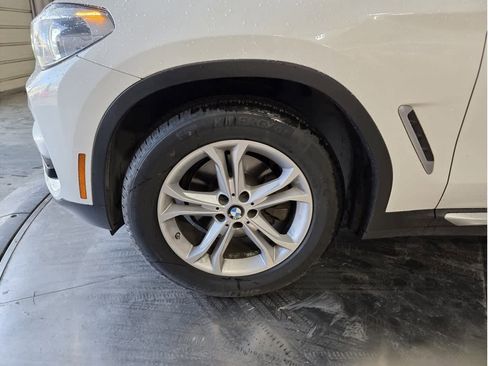 Used 2018 BMW X3 xDrive30i w/ Convenience Package image 3
