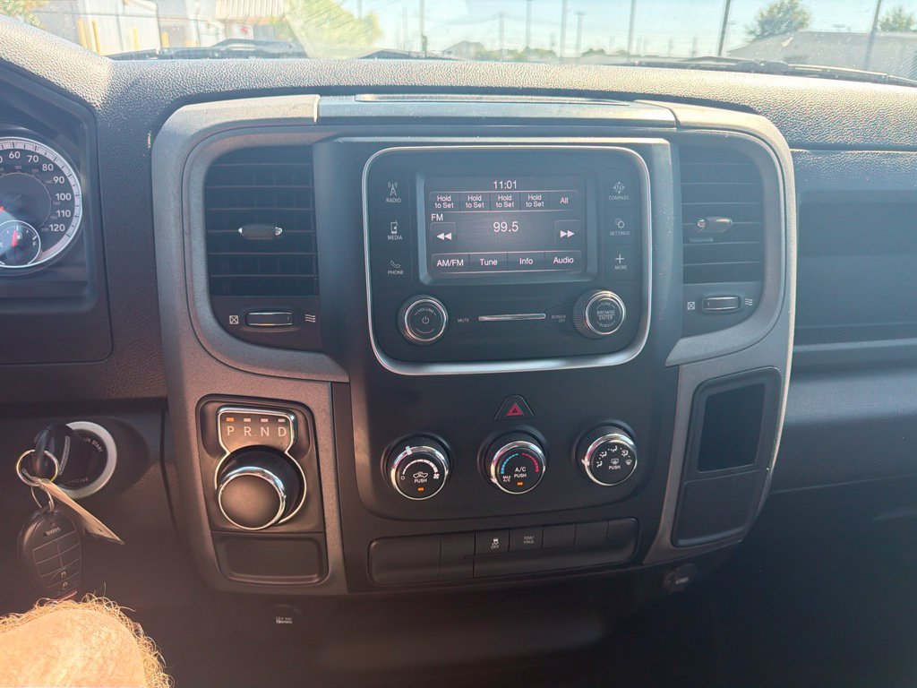 Used 2022 RAM 1500 Tradesman w/ Chrome Plus Package RWD image 28