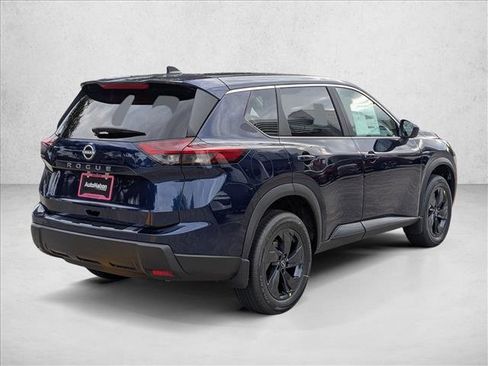 New 2026 Nissan Rogue SV FWD image 2