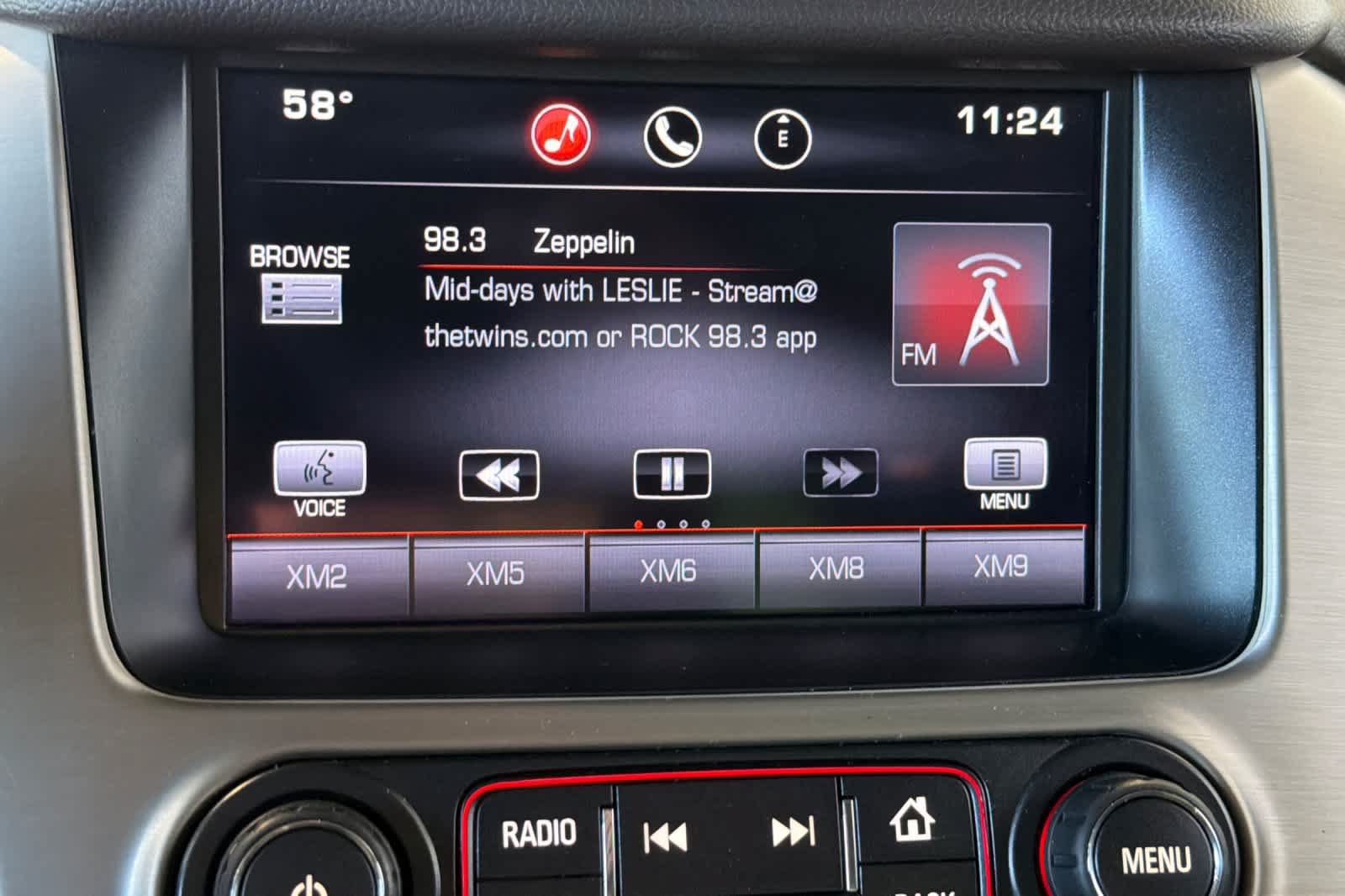 Used 2015 GMC Yukon Denali w/ Premium Package AWD/4WD image 21