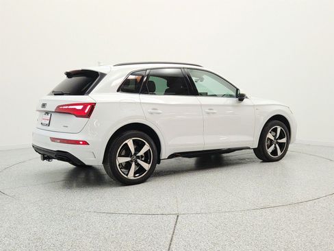 Used 2023 Audi Q5 2.0T Premium Plus w/ Premium Plus Package AWD/4WD image 5