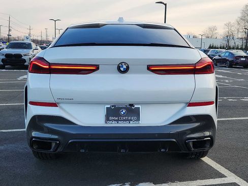 Certified 2024 BMW X6 xDrive40i w/ Premium Package image 5