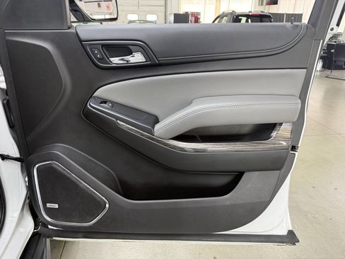 Used 2018 Chevrolet Tahoe LT AWD/4WD image 17