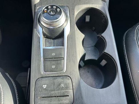 Used 2020 Ford Escape SEL FWD image 20