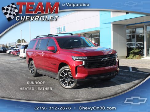 Certified 2024 Chevrolet Suburban RST w/ Luxury Package image 1