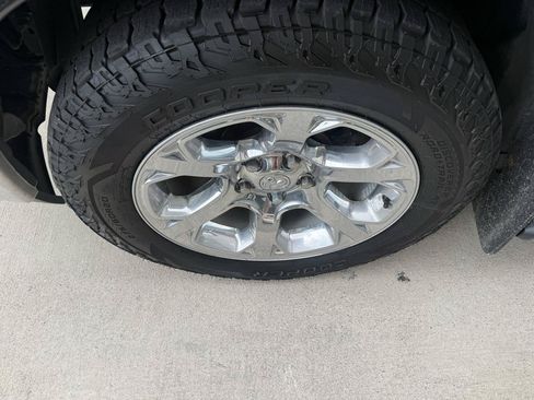 Used 2016 RAM 1500 Laramie w/ Protection Group AWD/4WD image 8