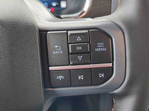 Used 2025 Ford F150 Lariat AWD/4WD image 13
