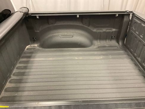 Used 2020 RAM 1500 Laramie image 26