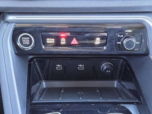 Certified 2025 Audi Q5 Premium Plus w/ Premium Plus image 22