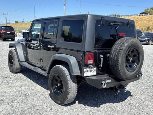 Used 2018 Jeep Wrangler Unlimited Sport S AWD/4WD image 7