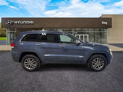 Used 2021 Jeep Grand Cherokee Limited w/ Luxury Group II image 4