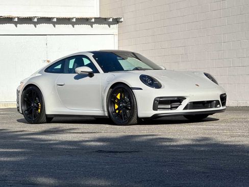 Certified 2023 Porsche 911 Carrera GTS image 10