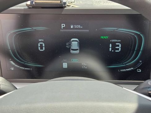 New 2026 Kia Niro LX FWD image 13