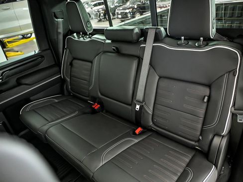 New 2026 GMC Sierra 2500 AT4X AWD/4WD image 10