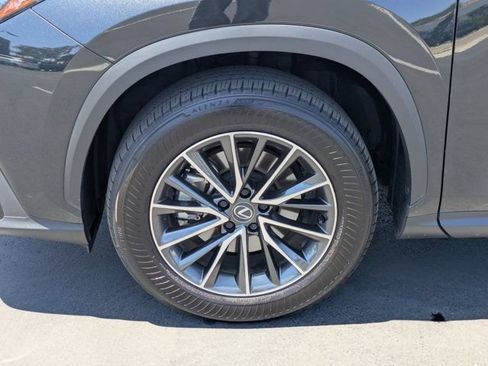 Used 2025 Lexus NX 350h AWD w/ Accessory Package (2T) image 9