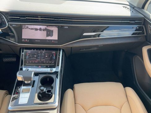 New 2025 Audi Q7 3.0T Prestige image 26