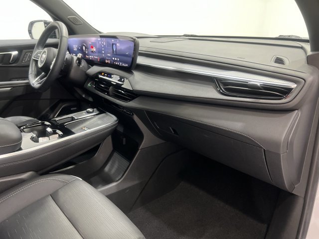 Certified 2025 Buick Enclave Sport Touring w/ Power Package FWD image 27