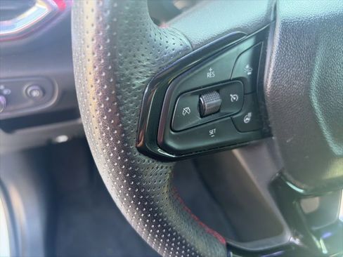 Used 2022 Chevrolet TrailBlazer RS FWD image 15