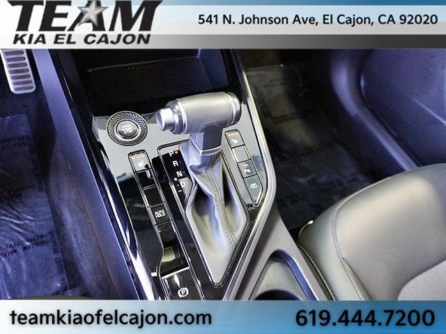 Certified 2025 Kia Niro EX Touring FWD image 34