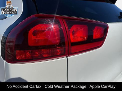 Used 2020 Kia Niro EX w/ Cold Weather Package image 21