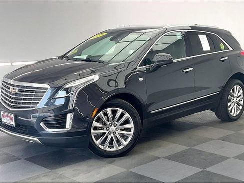 Used 2019 Cadillac XT5 Platinum AWD/4WD image 12