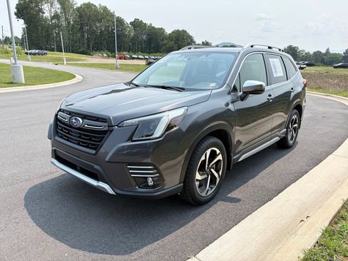 Certified 2023 Subaru Forester Touring w/ Popular Package #2 AWD/4WD image 3