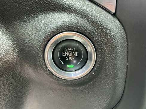 Used 2020 GMC Sierra 1500 SLT w/ SLT Premium Plus Package AWD/4WD image 34