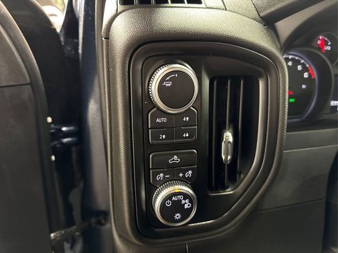 Used 2023 GMC Sierra 1500 Pro w/ Pro Value Package image 31
