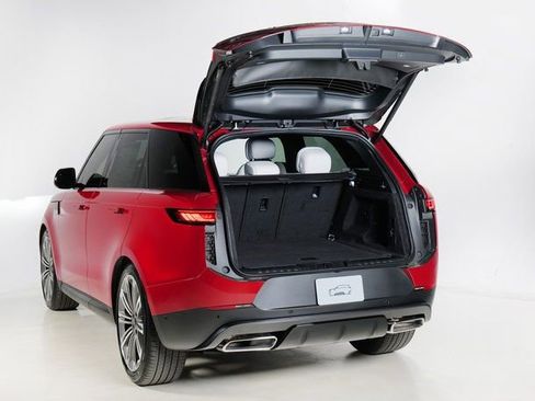 New 2026 Land Rover Range Rover Sport SE image 30