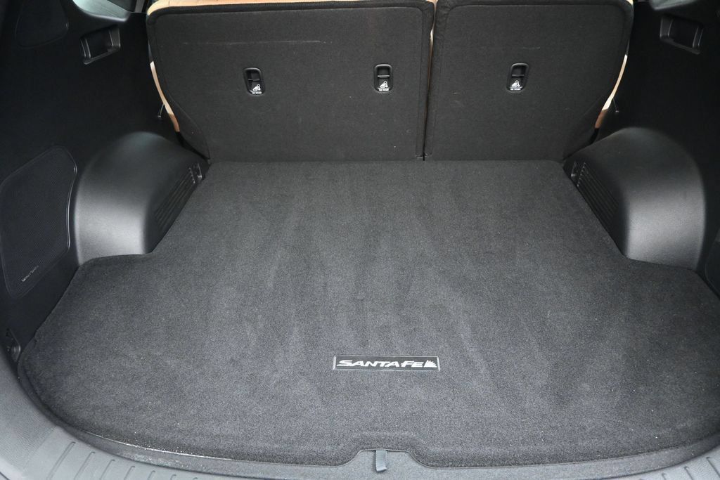 Used 2023 Hyundai Santa Fe Calligraphy FWD image 20