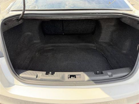 Used 2013 Ford Taurus SHO AWD/4WD image 12