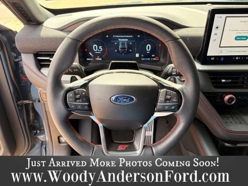 Used 2025 Ford Explorer ST w/ Sun And Sound Package AWD/4WD image 15