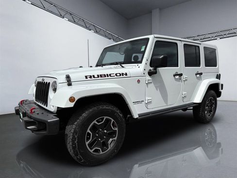 Used 2015 Jeep Wrangler Unlimited Rubicon AWD/4WD image 11
