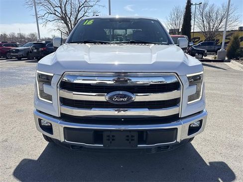 Used 2016 Ford F150 Lariat w/ Equipment Group 501A Mid image 8