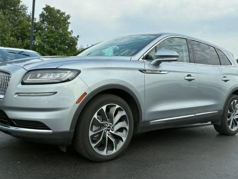Used 2021 Lincoln Nautilus Reserve FWD image 1