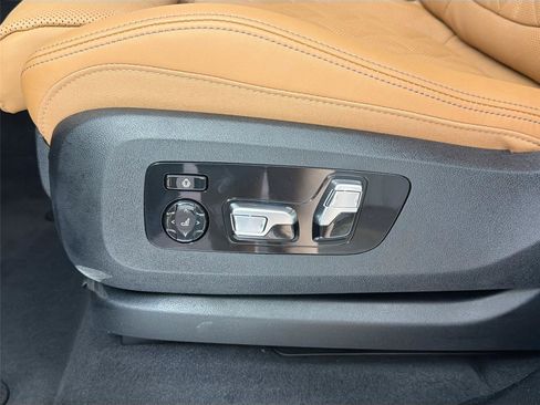 New 2026 BMW X5 xDrive50e AWD/4WD image 17