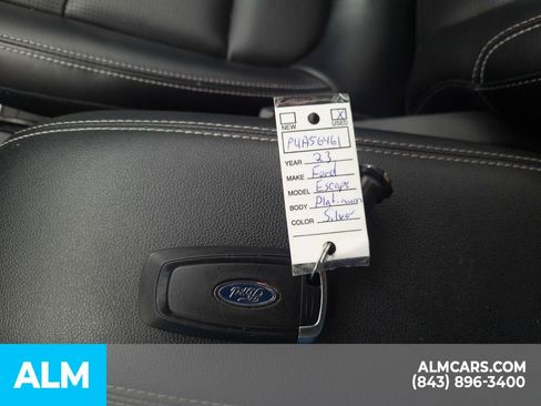 Used 2023 Ford Escape Platinum image 33